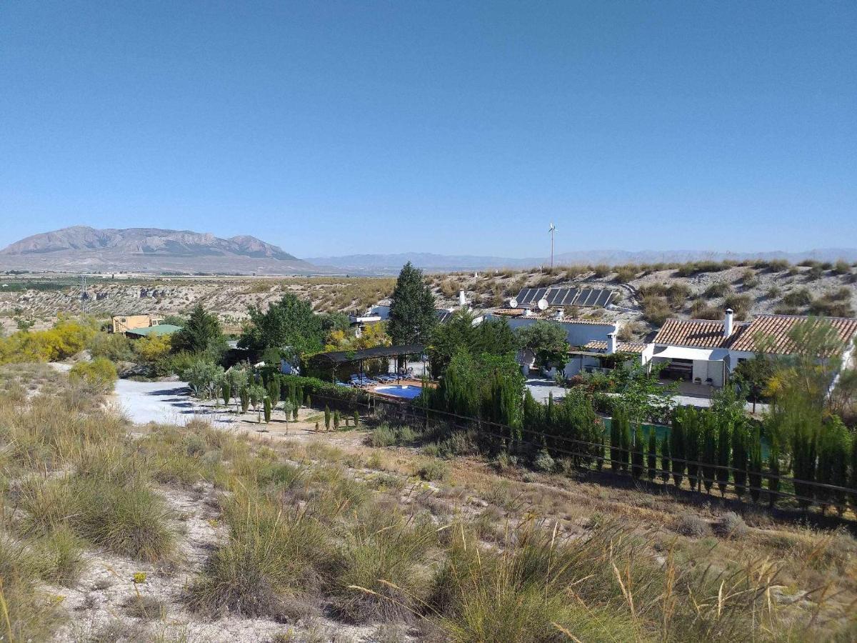 בית הארחה באזה 	Cuevas Andalucia מראה חיצוני תמונה