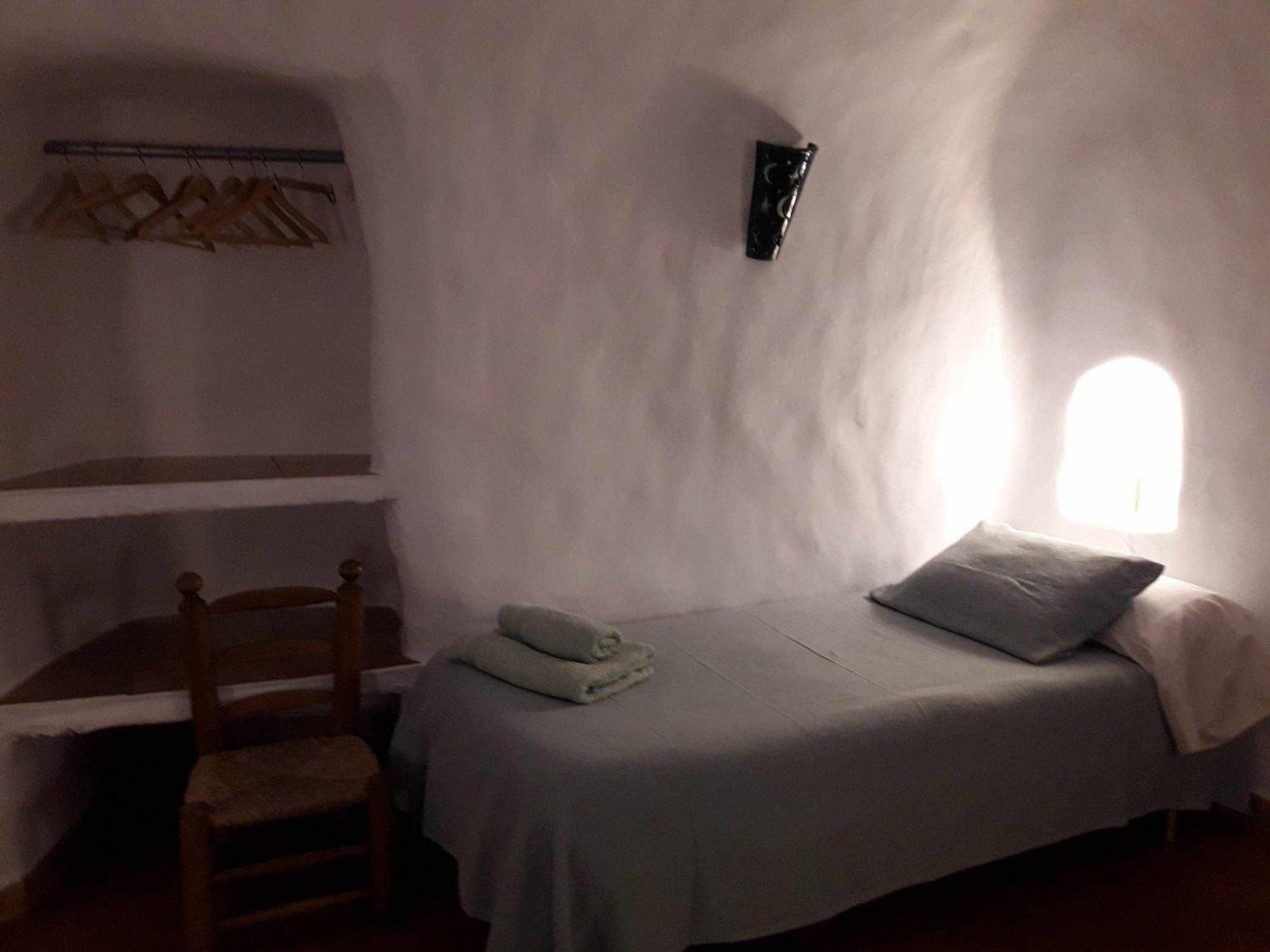 בית הארחה באזה 	Cuevas Andalucia חדר תמונה